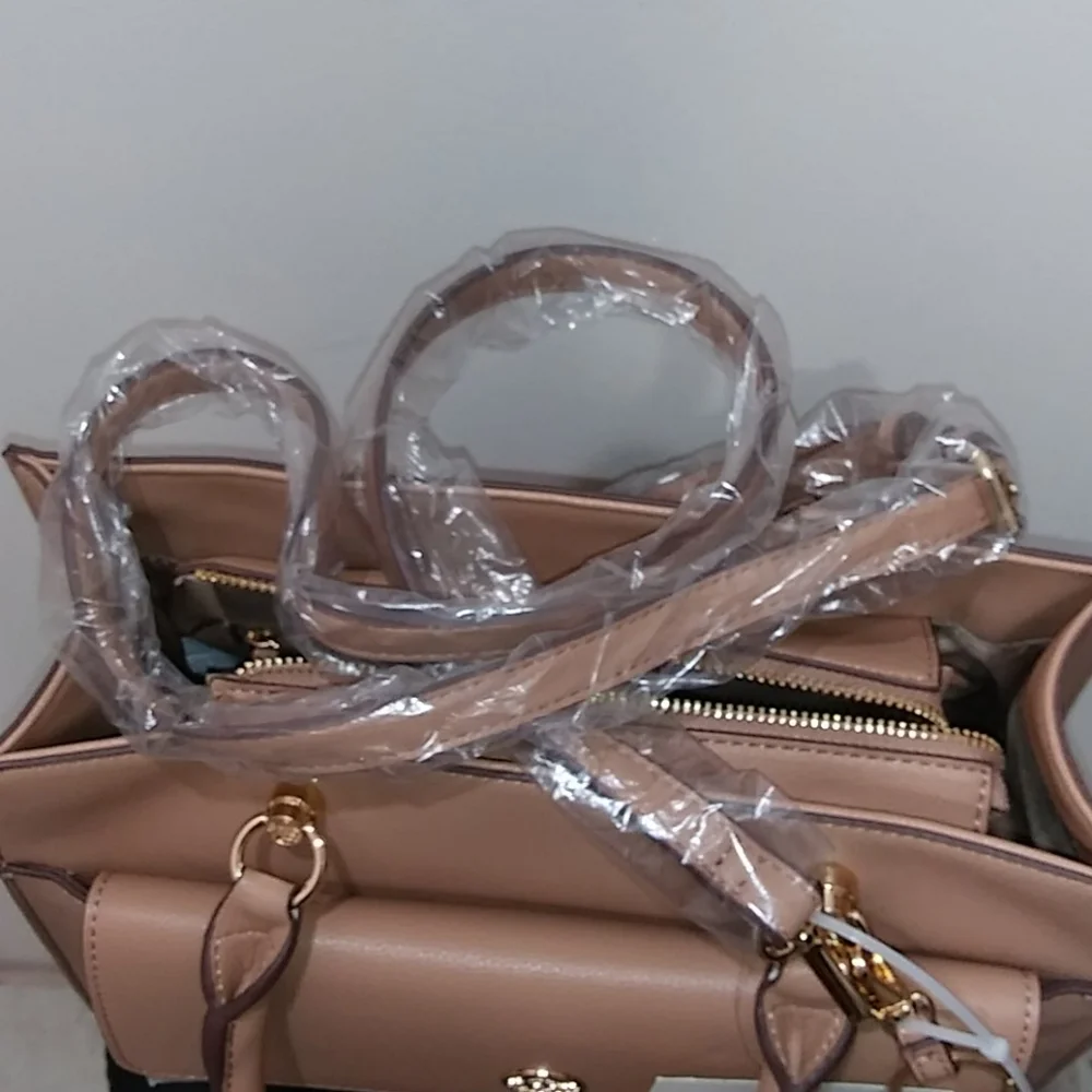 NWT Anne Klein Pocket Satchel Bag - Picture 10 of 13